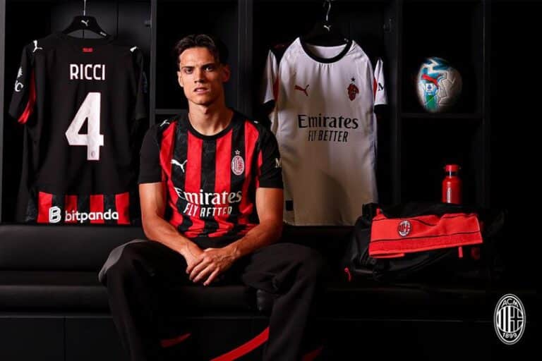 AC Milan Resmi Perkenalkan Samuele Ricci