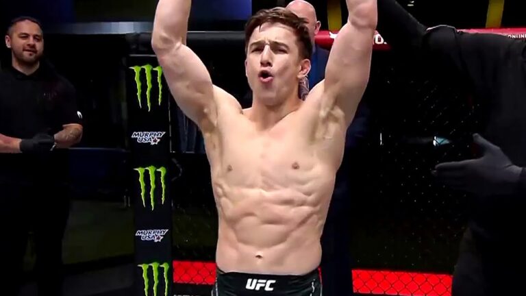 Clayton Carpenter: Petarung Flyweight UFC Asal Phoenix
