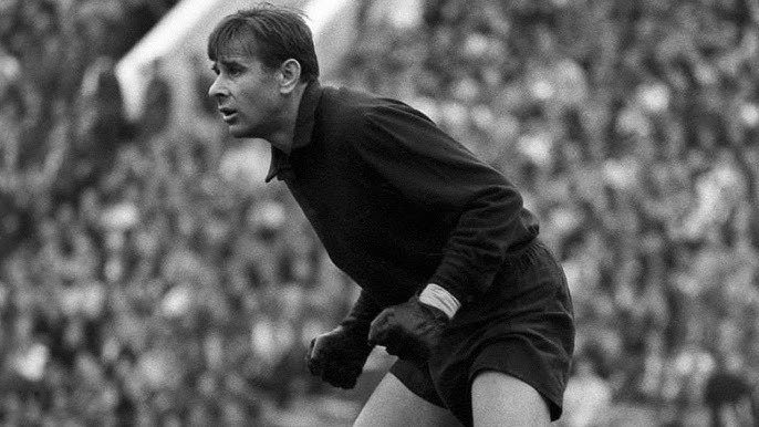 Lev Yashin: Kisah Penjaga Gawang Legendaris Uni Sovyet