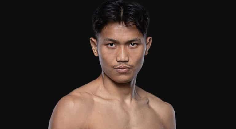 Khunsuek Superbon: Petarung Muay Thai Ortodoks Thailand