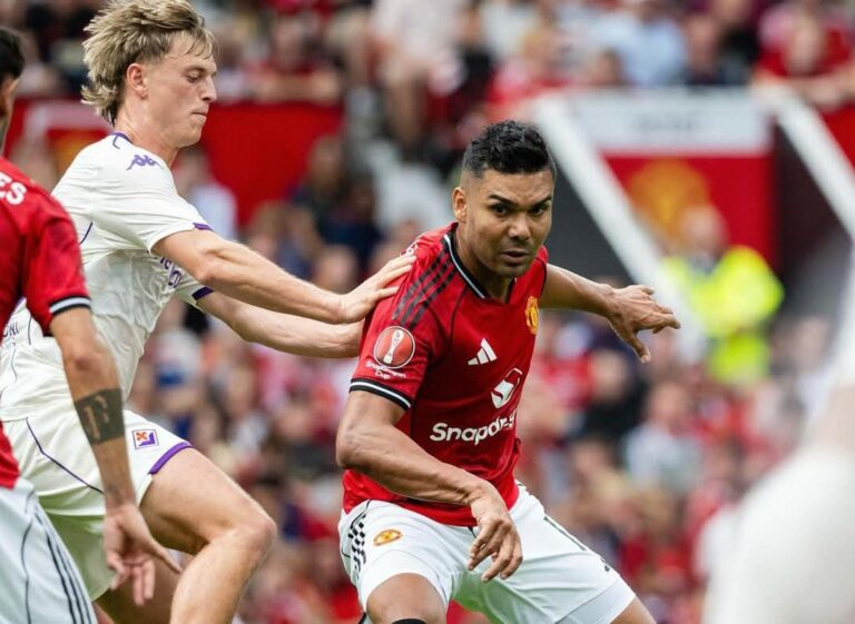 MU Kalahkan Fiorentina Lewat Adu Penalti