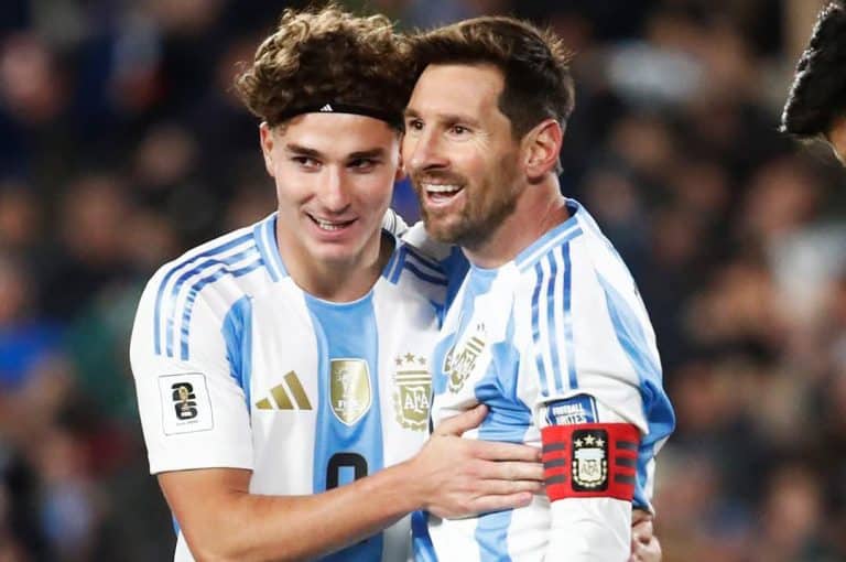 Brace Messi Bawa Argentina Bekuk Venezuela