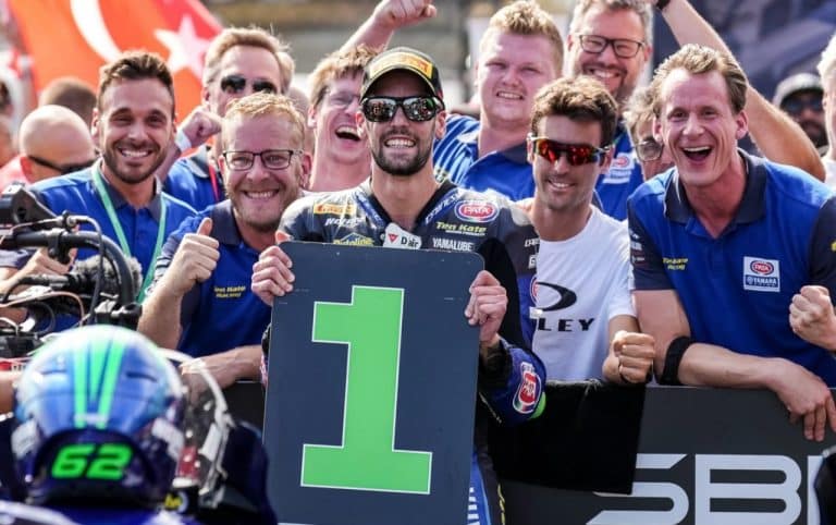 Stefano Manzi Juarai WorldSSP Di Magny-Cours