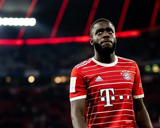 Bayern Siap Pertahankan Dayot Upamecano