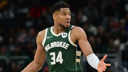 Giannis Antetokounmpo Belum Sepakat Dengan Milwaukee Bucks