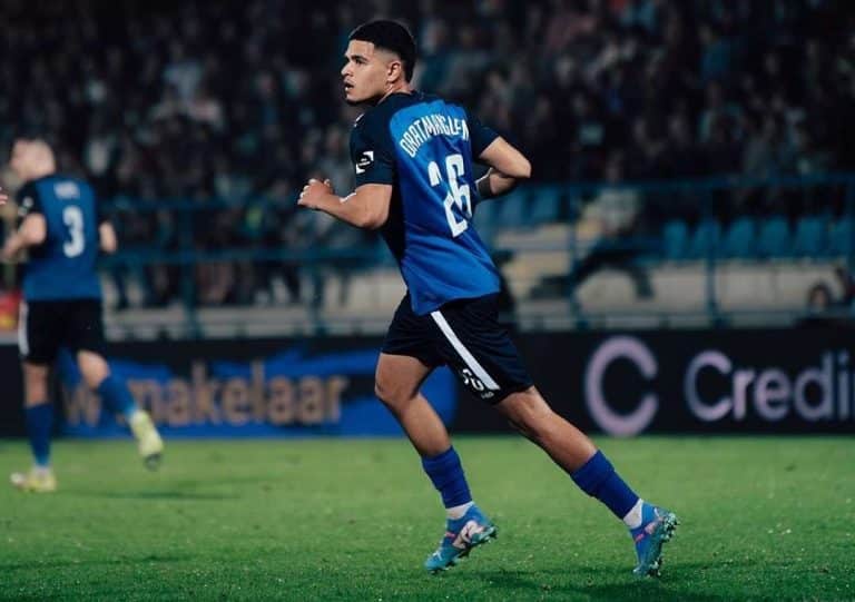 Ragnar Oratmangoen Jadi Starter FCV Dender Di Croky Cup