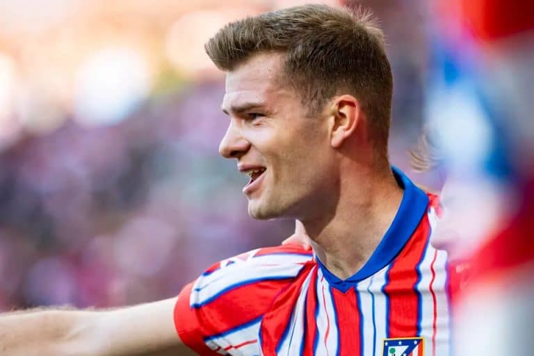 Alexander Sorloth Semakin Dekat Menuju Newcastle