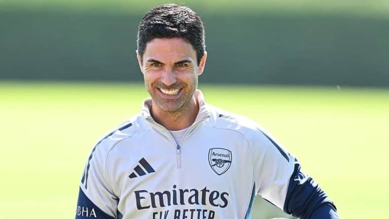 Cara Aneh Arteta Undang Pilot Ke Latihan Pemain Arsenal
