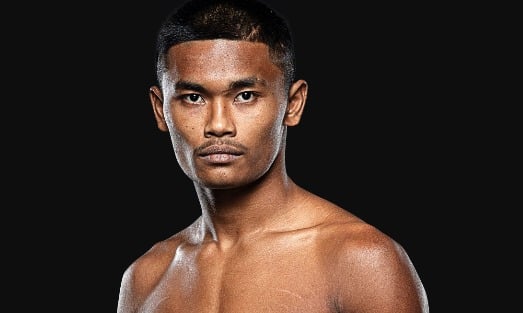 Isannuea Chotbangsaen, Petarung ONE Championship