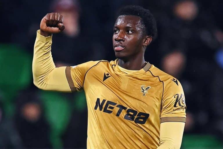 Crystal Palace Cukur Shelbourne Tiga Gol Tanpa Balas