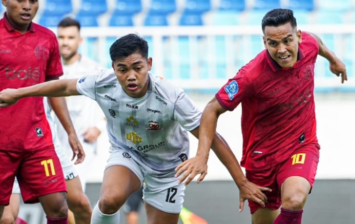 Derby Jatim Berakhir Tanpa Pemenang