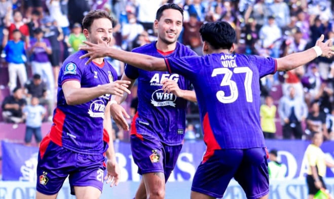 Persik Kediri Bungkam Persis Solo 2-1