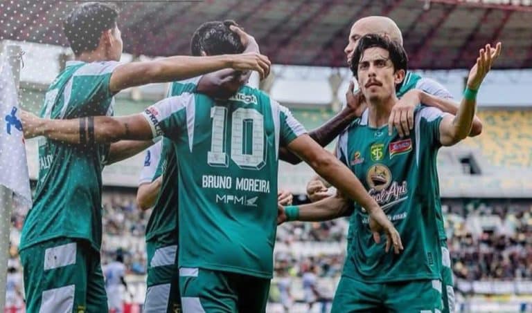 Persebaya Bantai Persijap Empat Gol Tanpa Balas