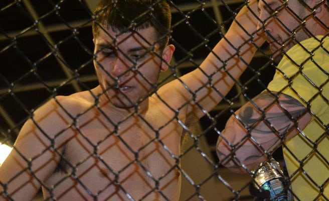 Angel Pacheco: Petinju “Kelas Pekerja” Dari Minnesota