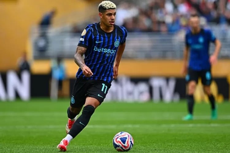 Inter Tolak Tawaran Roma Untuk Luis Henrique