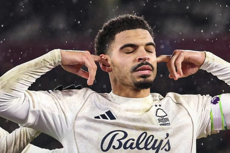 Nottingham Forest Benamkan West Ham Ke Zona Degradasi