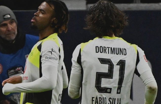 Dortmud Berbagi Angka Dengan Eintracht Frankfurt