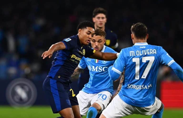 Parma Paksakan Hasil Imbang Dengan Napoli