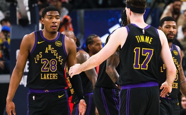 Duel Los Angeles Dimenangkan Clippers