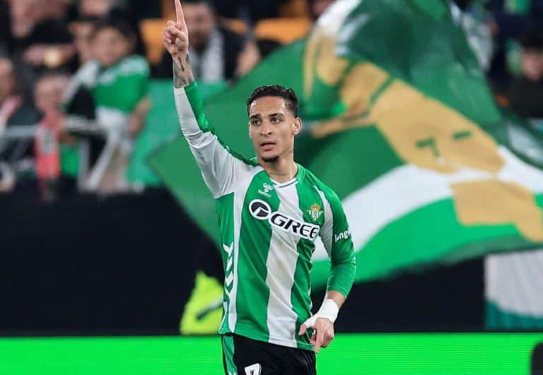 Antony Bawa Real Betis Singkirkan Feyenoord