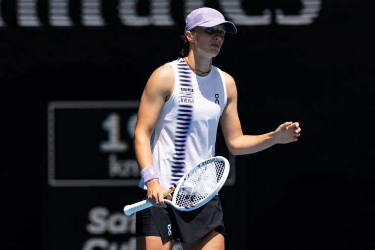 Qatar Open: Swiatek Bertarung Sengit, Lolos Ke Babak 8 Besar