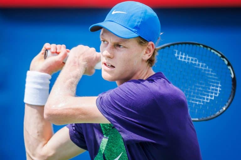 Jannik Sinner: Penguasa Baru Tenis Dunia