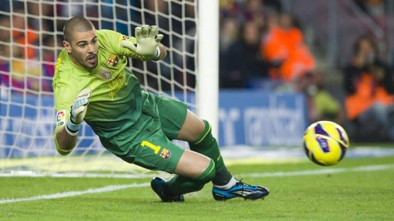 Victor Valdés: Pahlawan Yang Terlupakan