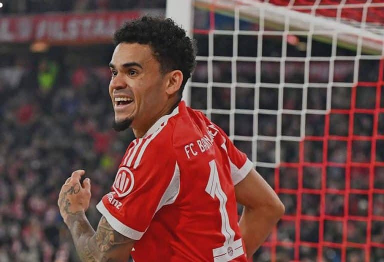 Hattrick Luis Diaz Bawa Bayern Munchen Permak Hoffenheim