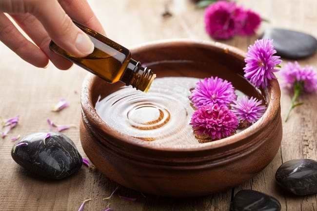 Bekerja Dengan Lebih Tenang Dan Tajam Lewat Aromaterapi