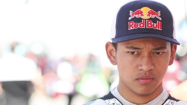 Veda Ega Pratama Merosot Ke Posisi-7 Klasemen Moto3