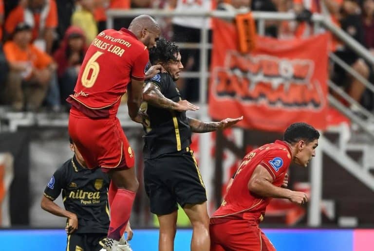 Borneo FC Tahan Imbang Persija Di JIS