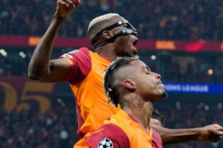 Liverpool Tumbang Di Rams Park