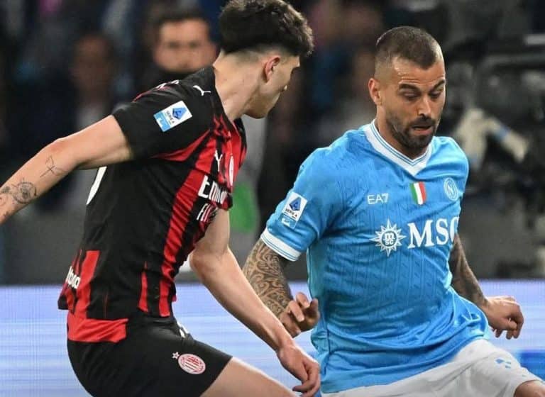 Milan Tumbang Di Kandang Napoli