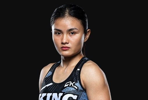 Nongfahsai TOP PK Saenchai: Keteguhan Muay Thai Tradisional