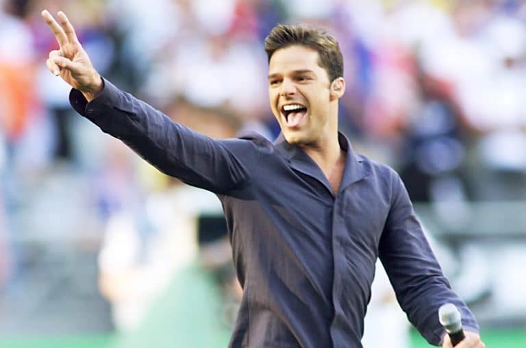 Lagu Ikonik Yang Menghidupkan Euforia Sepak Bola Dunia