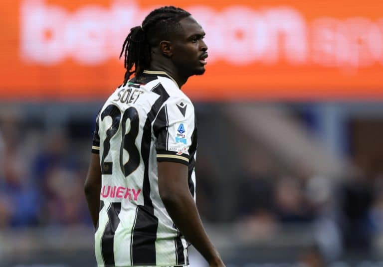 The Magpies Ingin Datangkan Oumar Solet