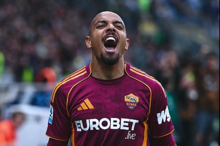 Donyell Malen Bawa Roma Raih Comeback Dramatis