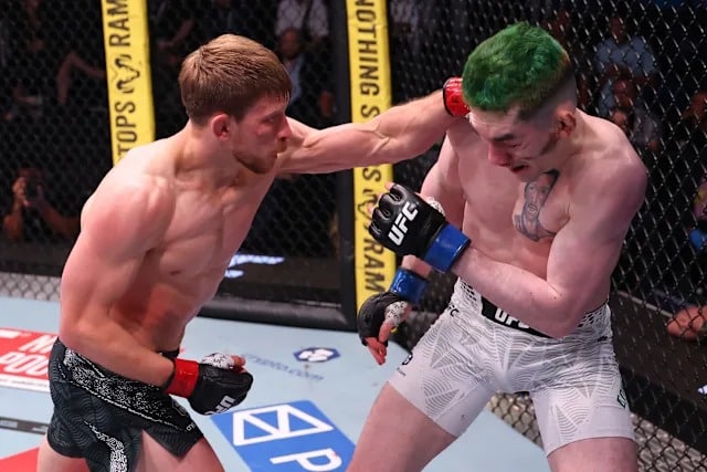 Comeback Arnold Allen Berhasil Buat Costa Tak Berkutik