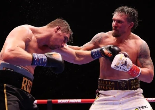 Oleksandr Usyk Kalahkan Legenda Kickboxing Di Giza