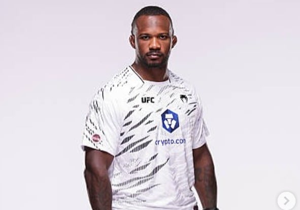 Elisha Ellison: Petarung Di Divisi Heavyweight UFC