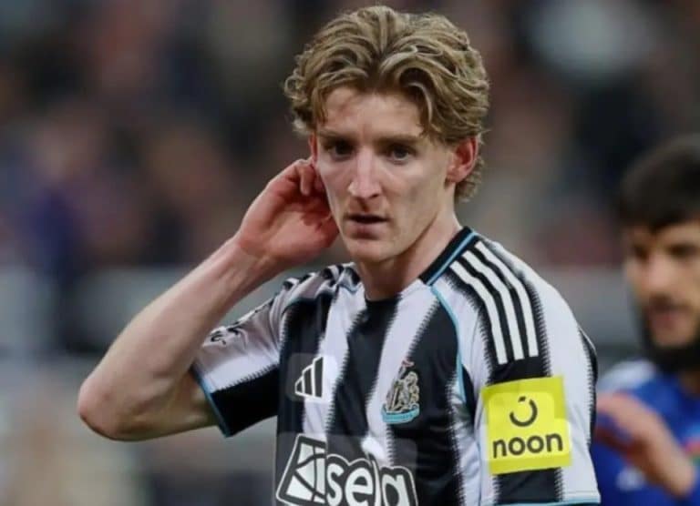 Barcelona Sepakat Dengan Newcastle Datangkan Anthony Gordon