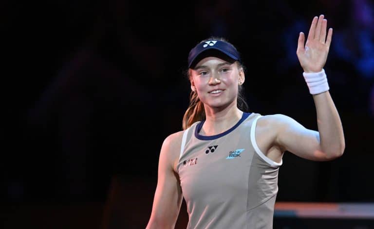 Elena Rybakina Kalahkan Tatjana Maria Di Queens Club