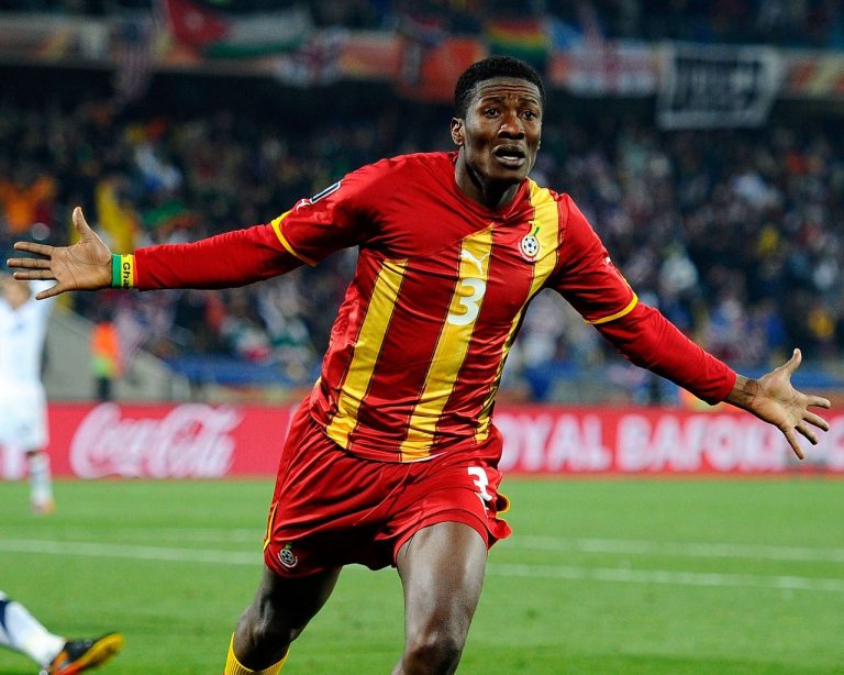 Kutukan Mistar Gawang Dan Ketegaran Jiwa Asamoah Gyan