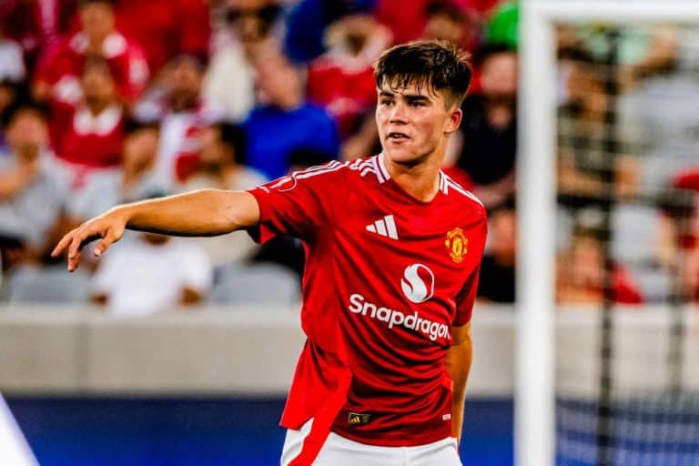 Harry Amass Ingin Tinggalkan Old Trafford