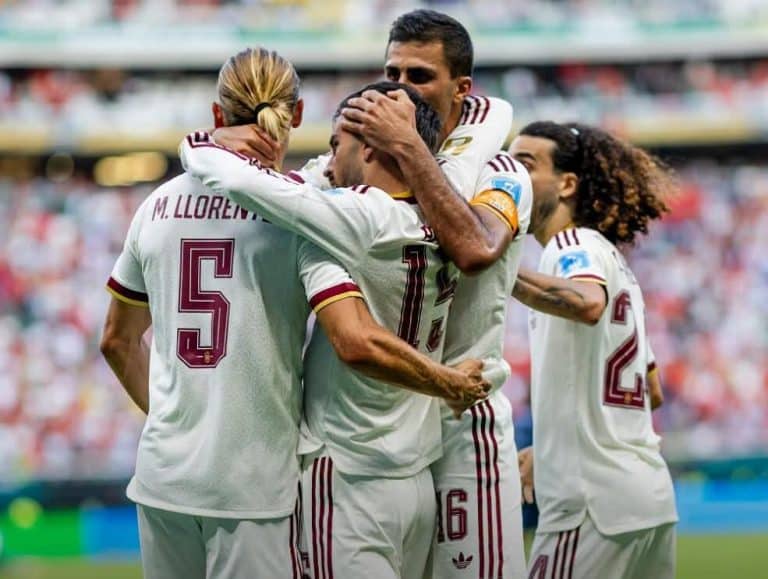 Kalahkan Uruguay, Spanyol Lolos Sebagai Juara Grup H