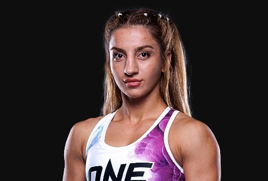 Zeynep Cetintas: Bintang Muda Muay Thai Turki