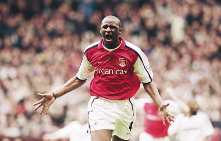 Patrick Vieira Jenderal Lapangan Tengah Terbaik Liga Inggris