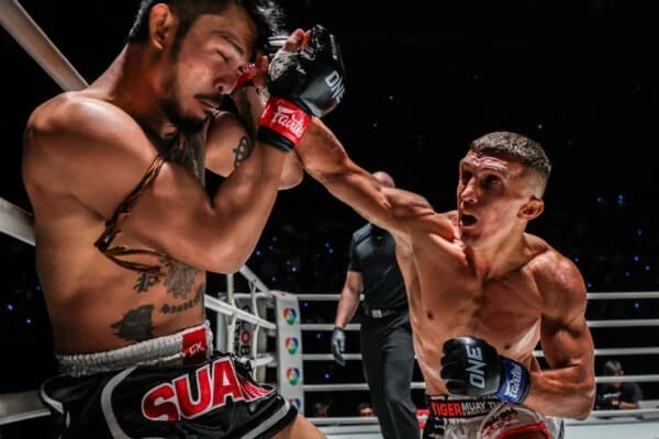 Alexey Balyko: Petarung Rusia Dengan Hook Kiri Mematikan