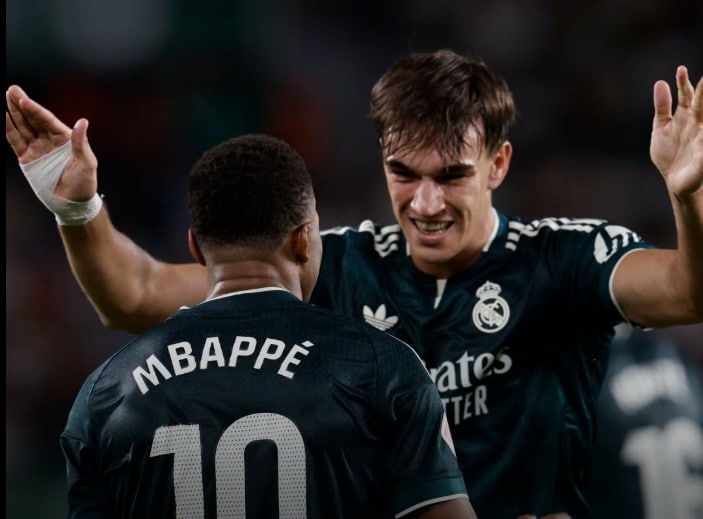 Real Madrid Raih Kemenangan DI Injury Time