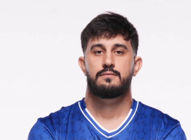 Diyorbek Atajonov: Petarung Dari Khiva Di Power Slap